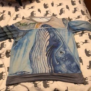 Beautiful whale print long Tshirt